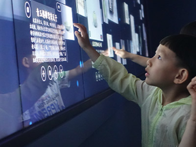 展厅多媒体数字互动照片墙展示软件功能介绍