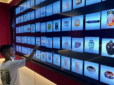 大屏数字照片墙在展厅设计中的应用前景