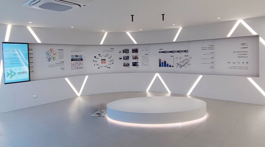 互动滑轨屏在展厅中的应用