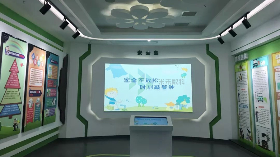 学校法治宣传教育基地布置